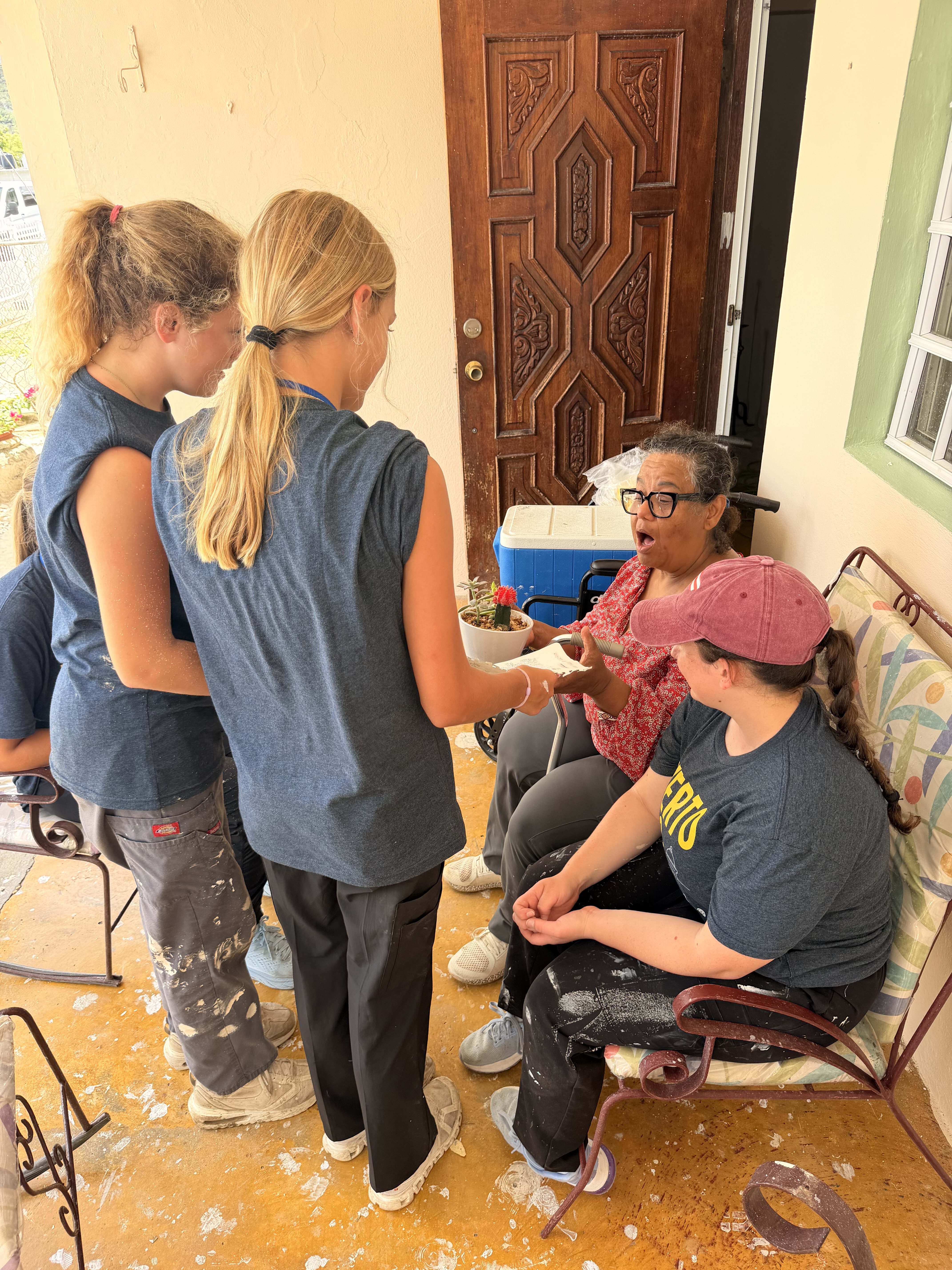Give to missions at Cross Pointe