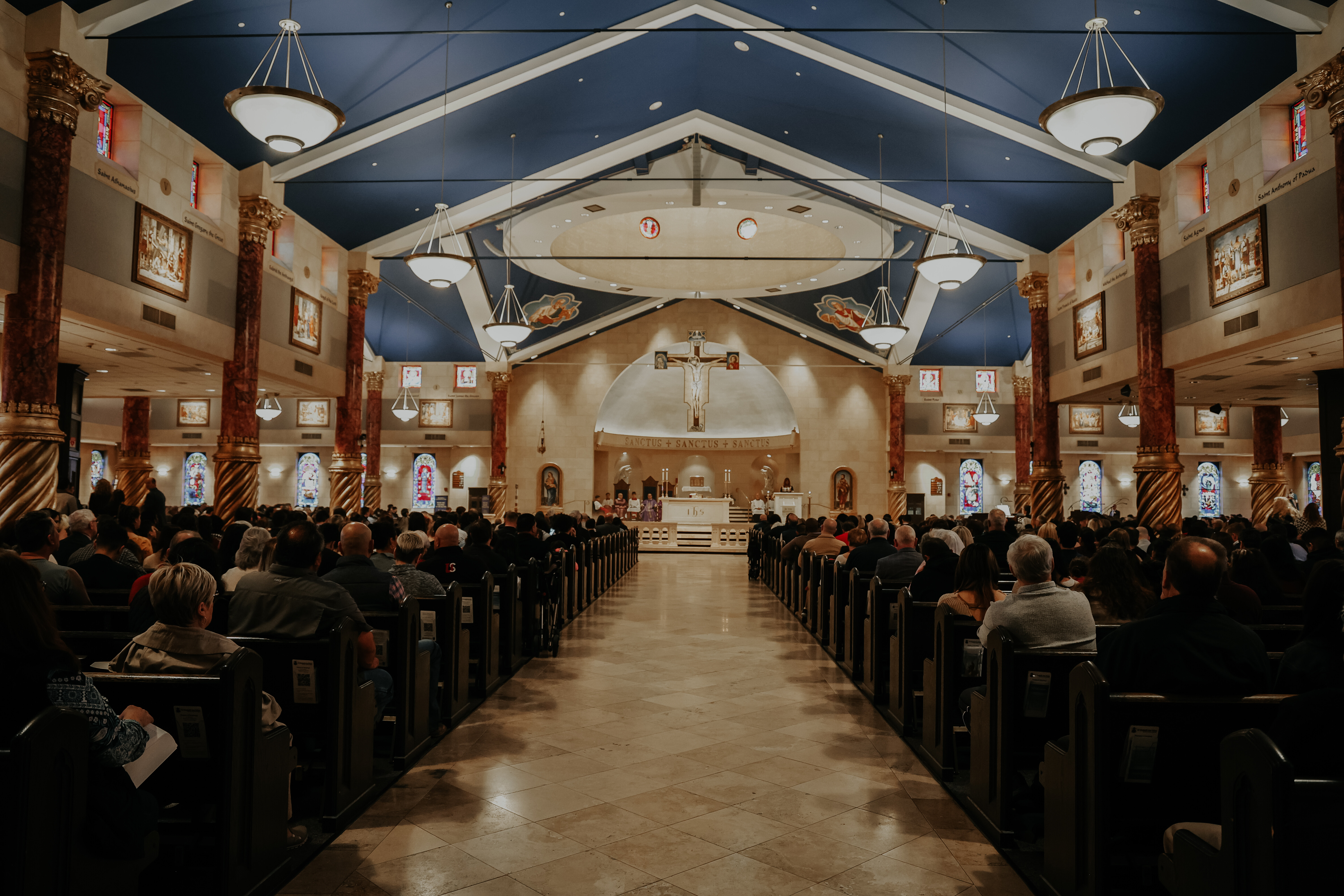 Maroon Mass