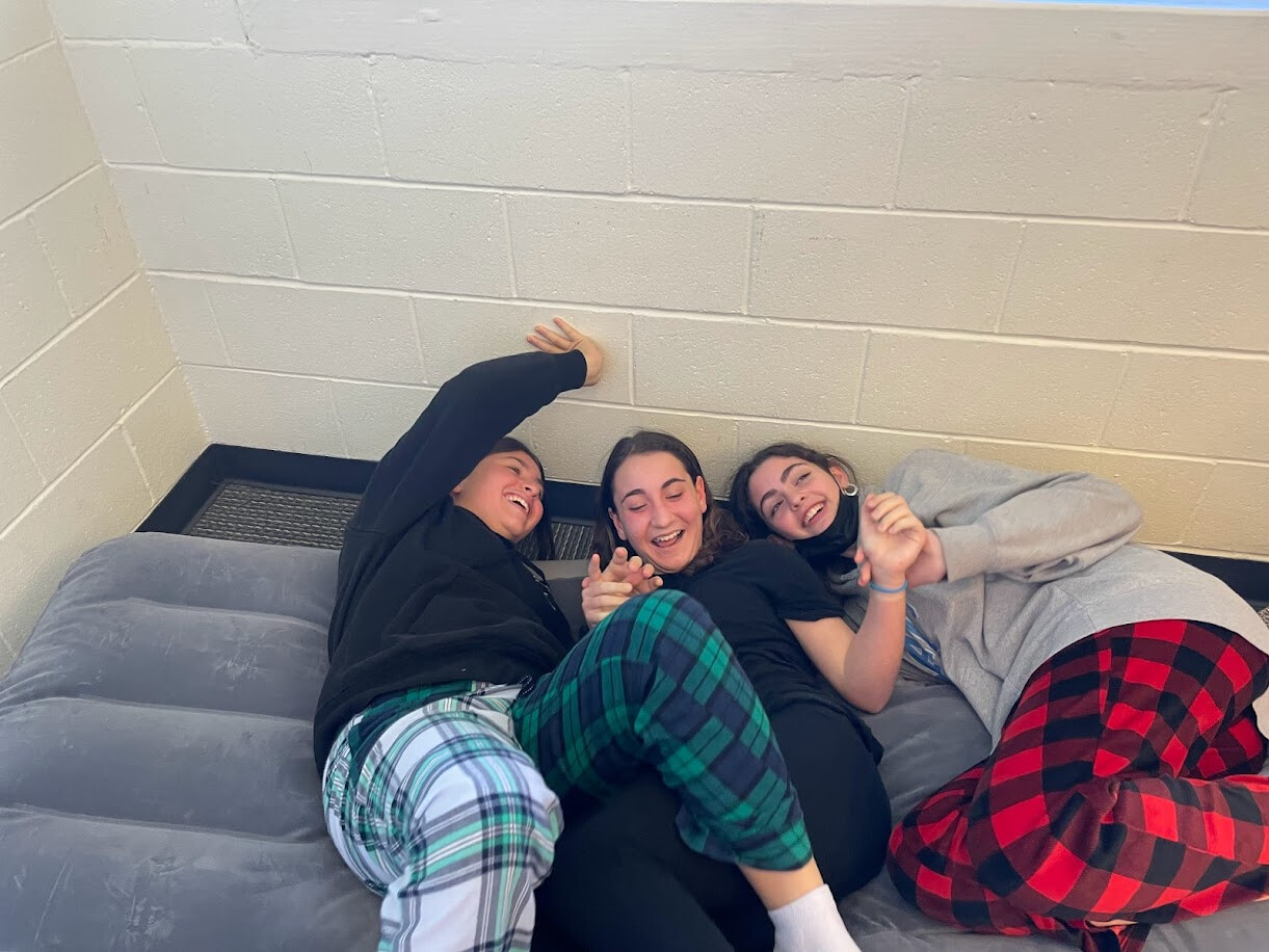 Shul-In/Teen Sleepover