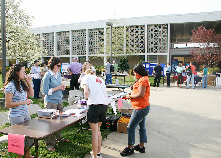 Students Brush Up On Health