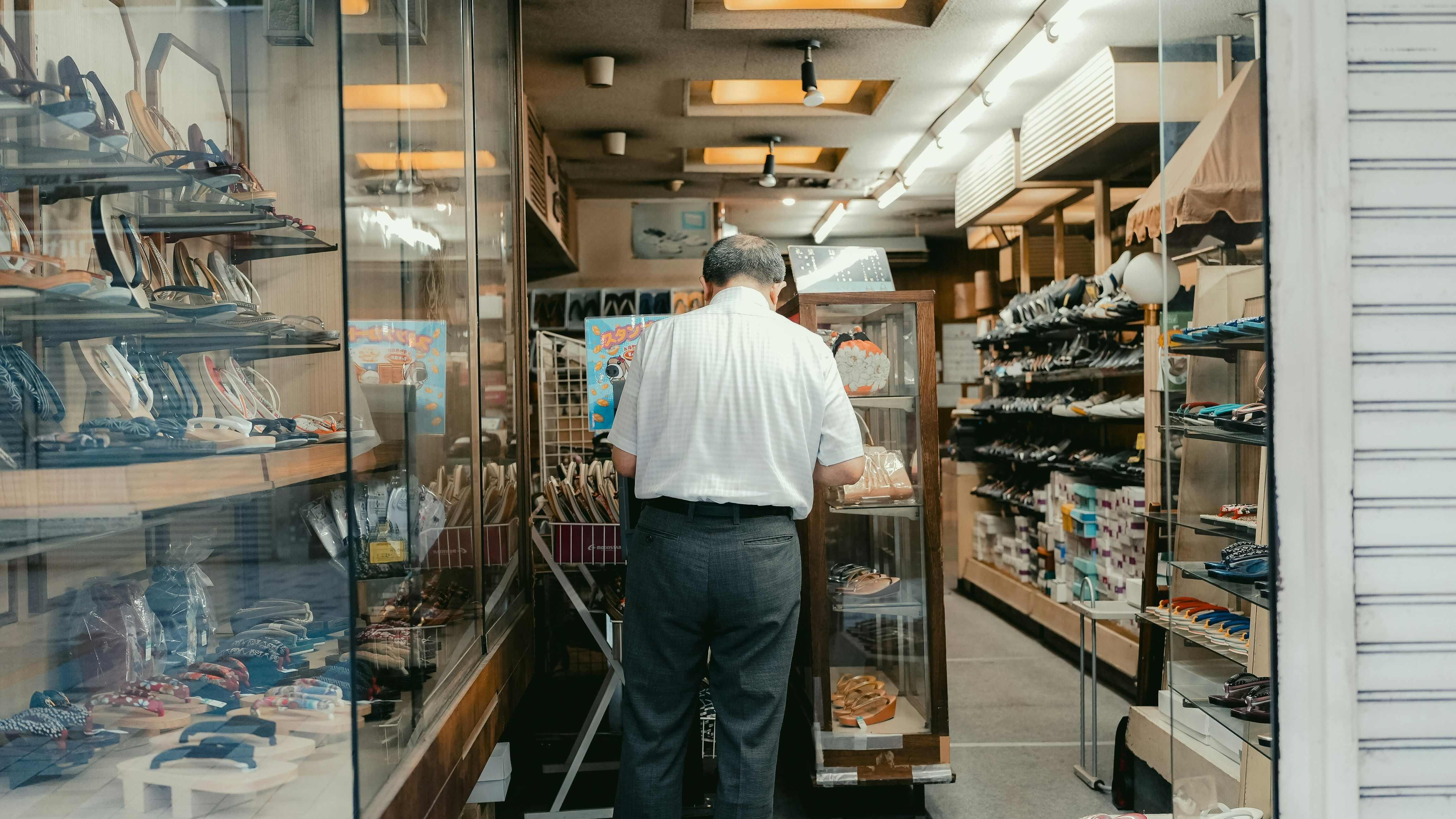 LA BONDAD NUNCA SE OLVIDA Y SIEMPRE REGRESA 