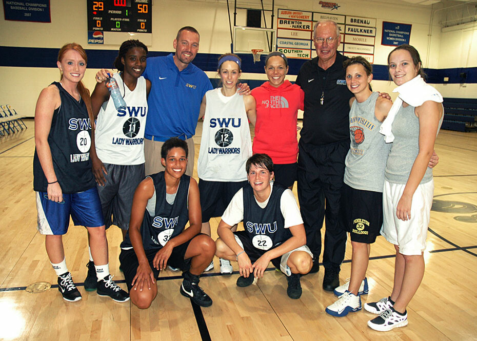 SWU alumni return to the court