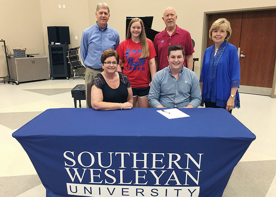 Henson receives SWU music scholarship