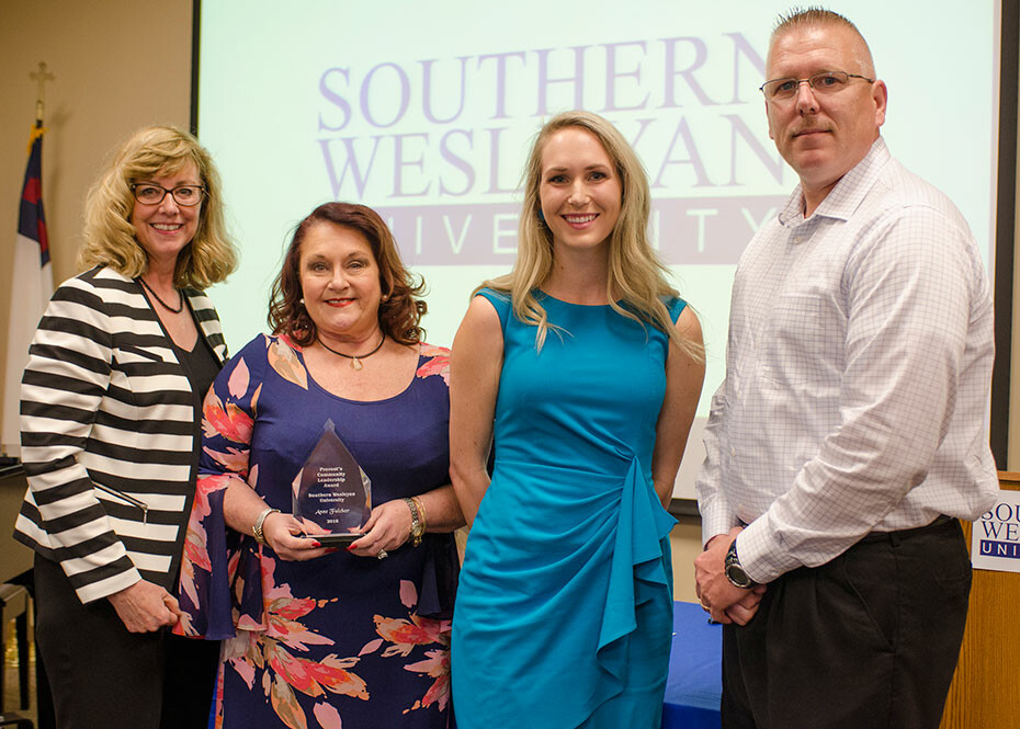 Fulcher receives Provost’s Community Leadership Award 