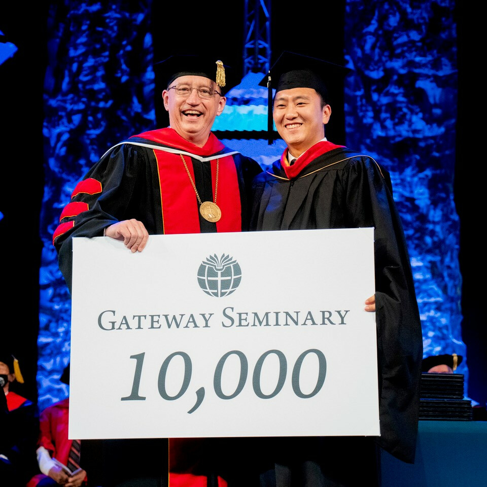 Yoon Sagong is Gateway's 10,000th graduate