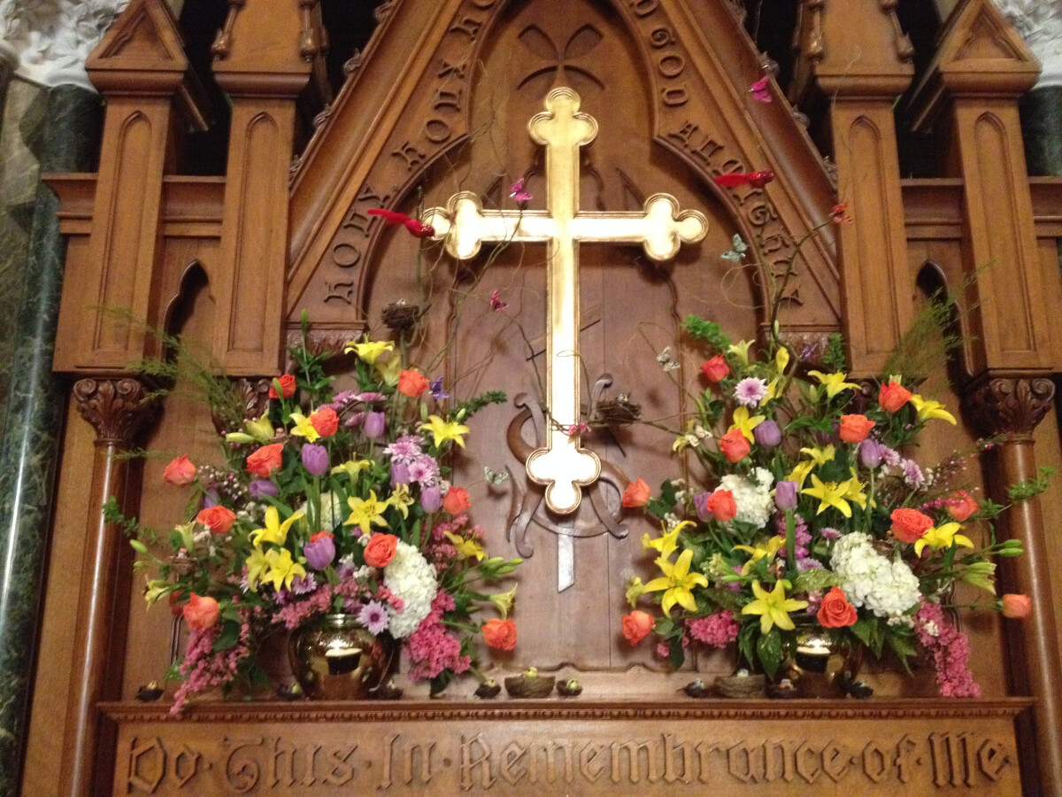 10:00 a.m. Holy Eucharist In The Church