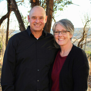 Profile image of Shaun and Leslie Herring