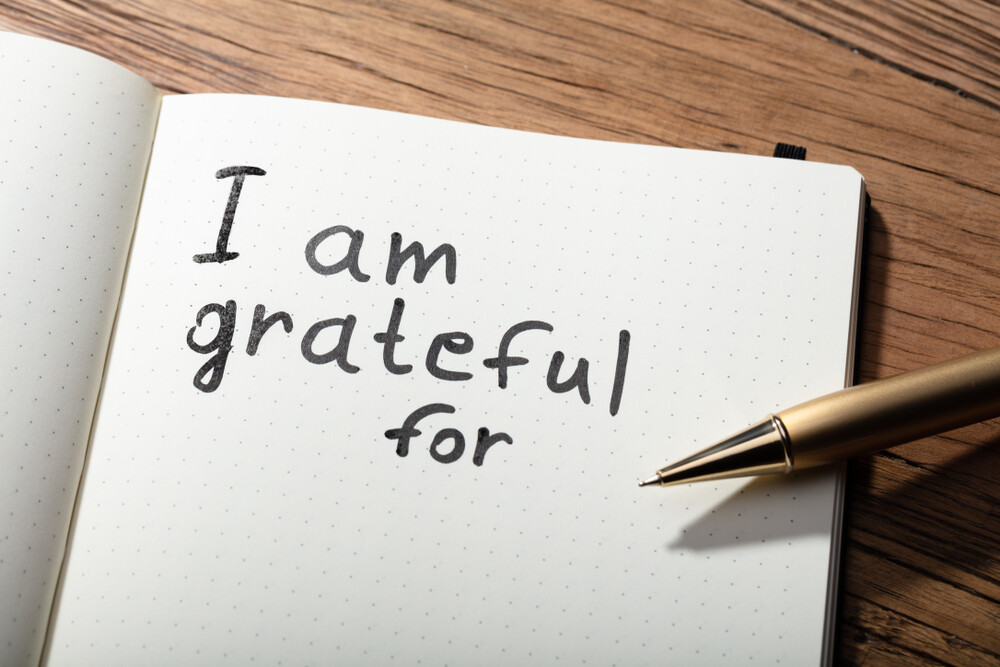 I-am-grateful-for-gratitude-journal-concept