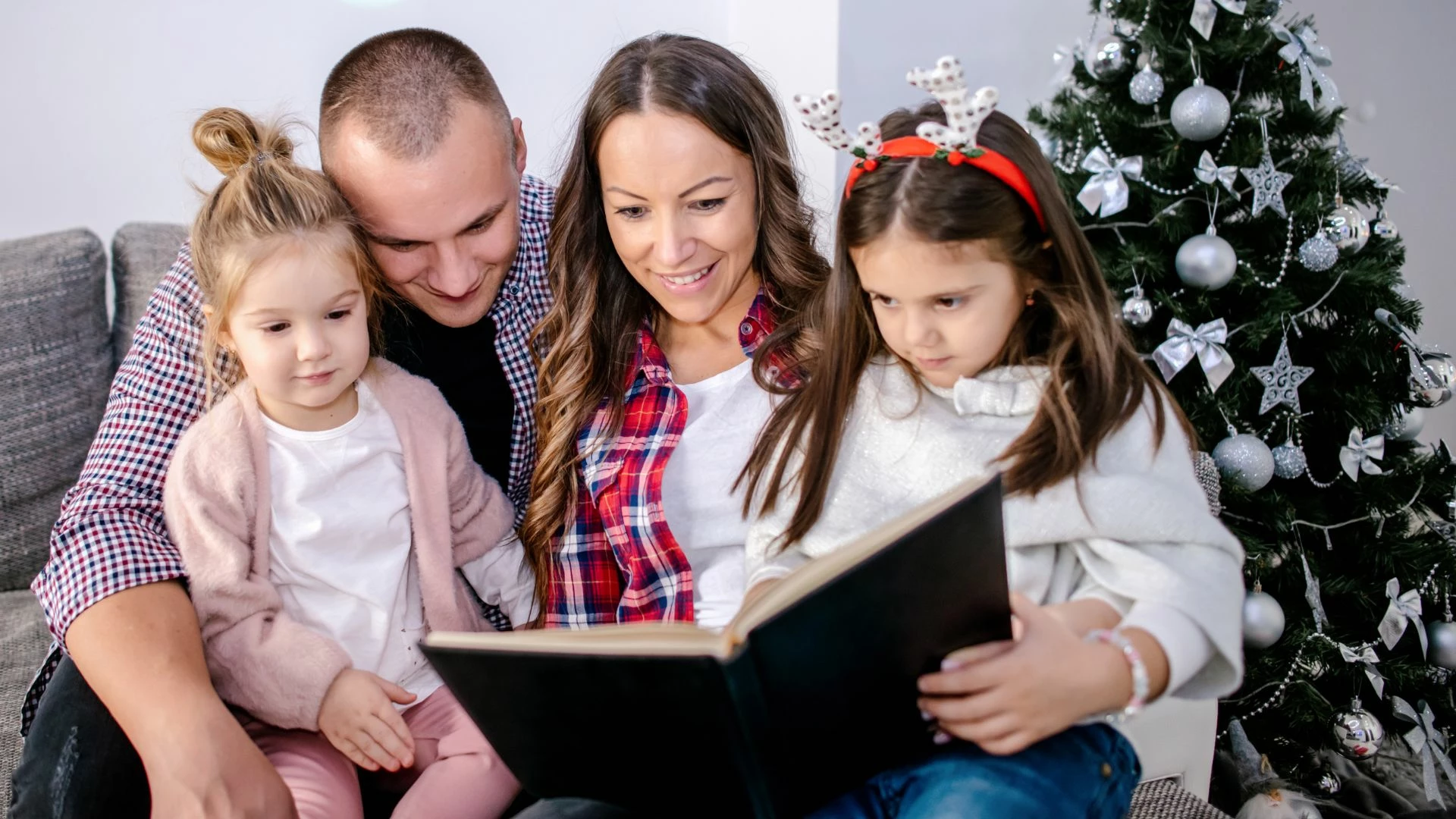 family-reading-an-Advent-devotional-together