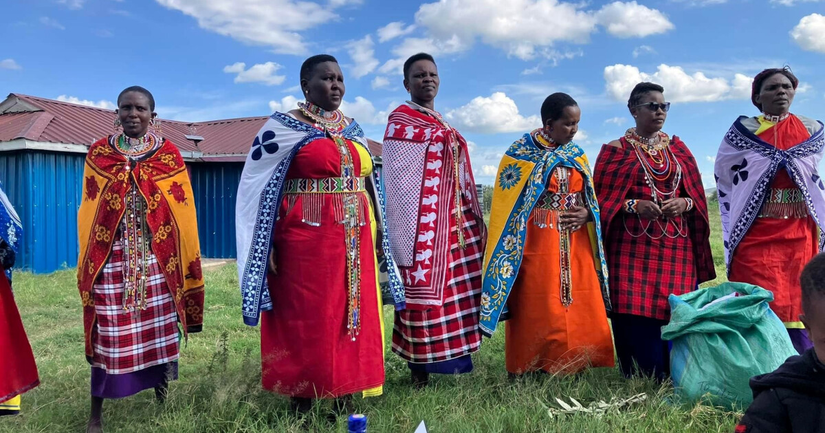 John Keshe and his wife Peris run a community-based organization that provides high school fees for disadvantaged Maasai girls. Diverted from an early marriage, these girls receive an education that provides them a better life and allows them to...