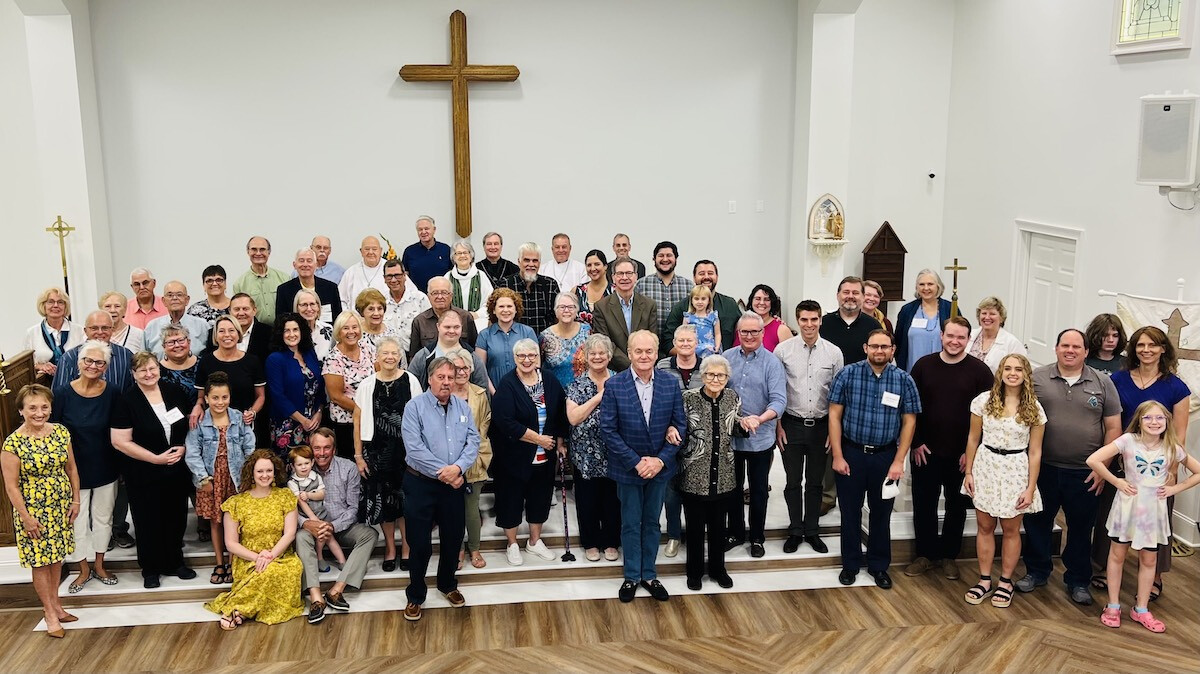 Whole Congregation in the parish hall.