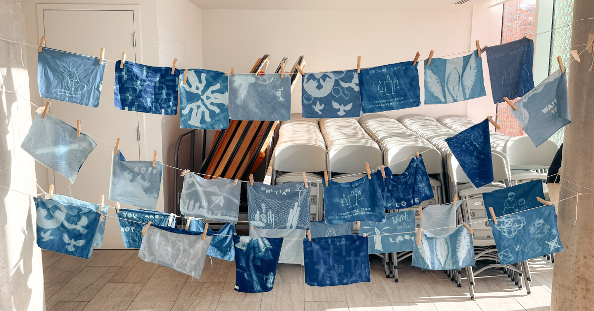 Watch for the Light First News m89114