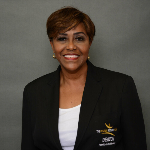 Deacon Giselle Hampton