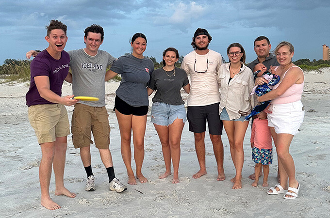 Ya group on the beach 