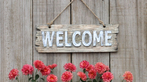 Please, come in!