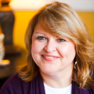Maxine Dumser, LMFT