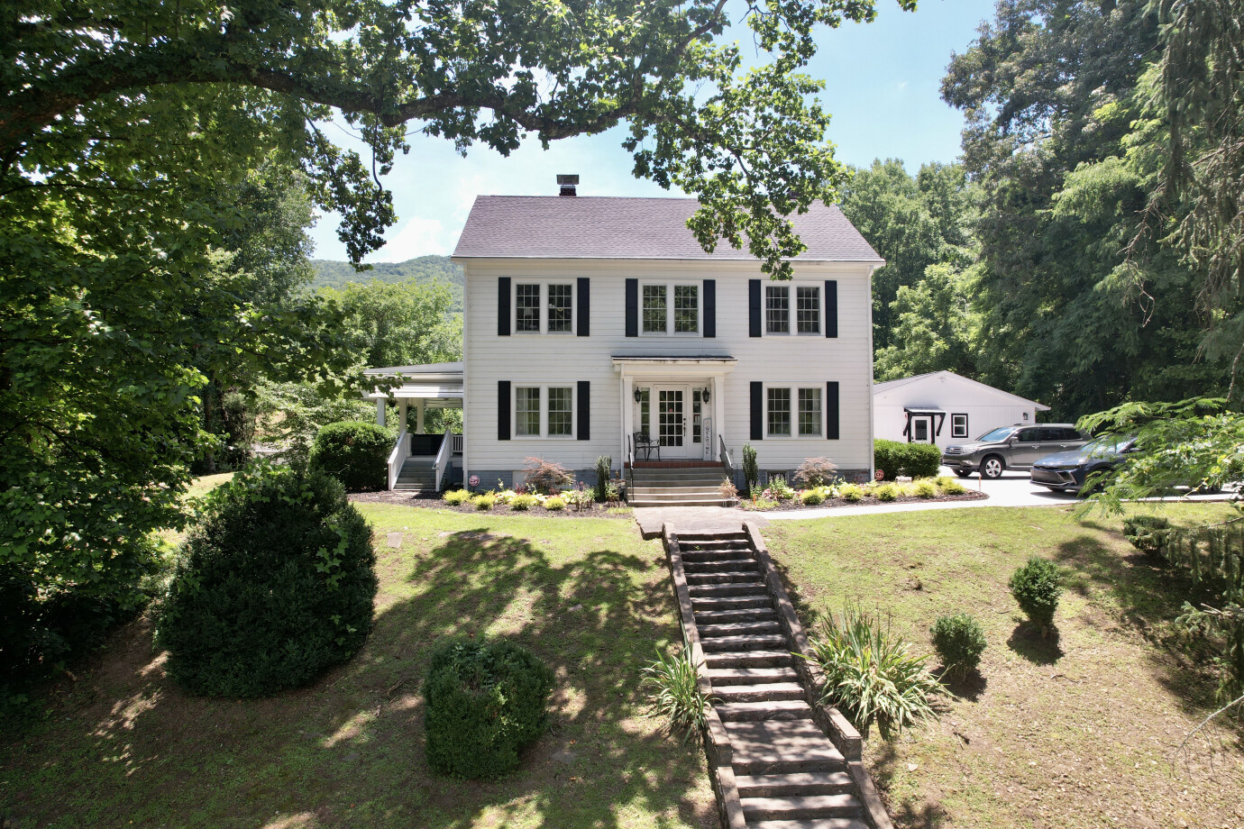 Sylva Clinic Open Today