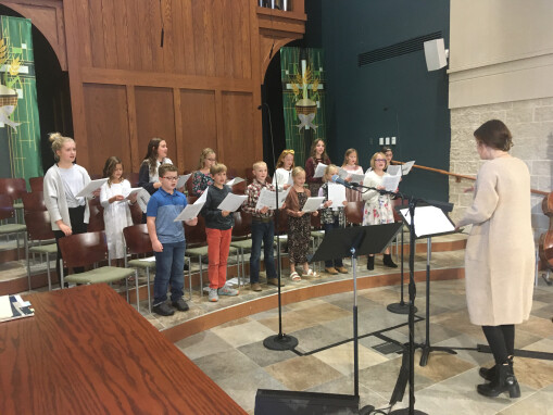 photo: children's choir
