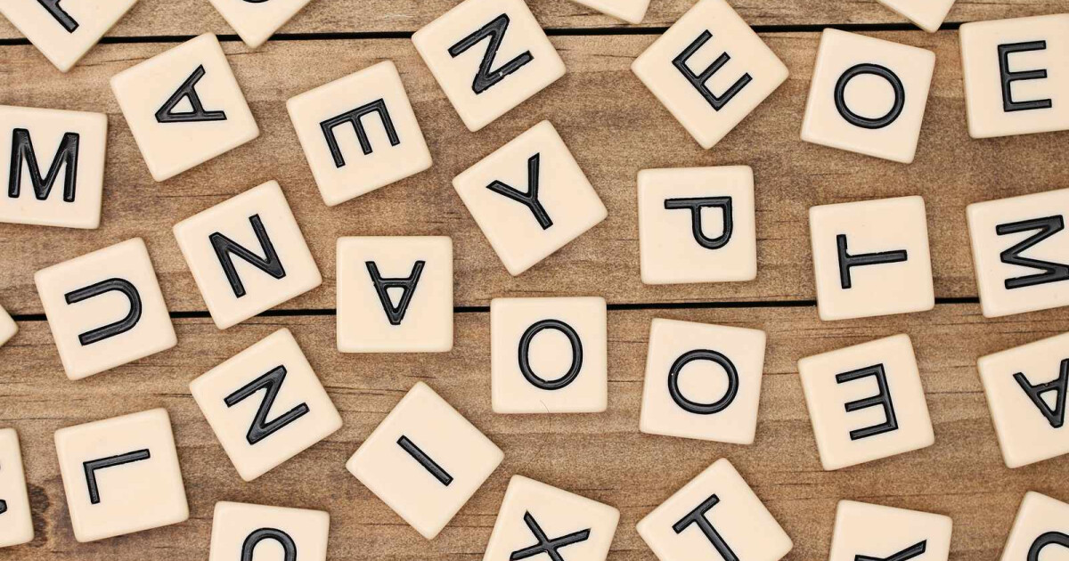 What Does Your Life Spell? Life Journal Daily with Pastor Wayne New