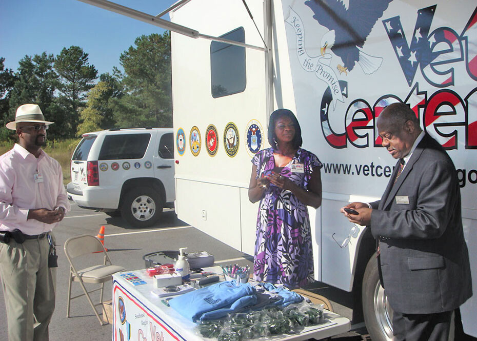 Mobile Veteran’s Center visits Southern Wesleyan in Columbia