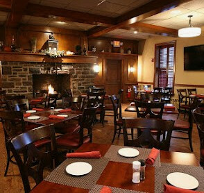 Senior Fellowship Lunch at Plumsteadville Inn