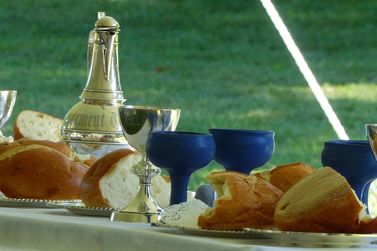 10am Worship Service with Holy Communion