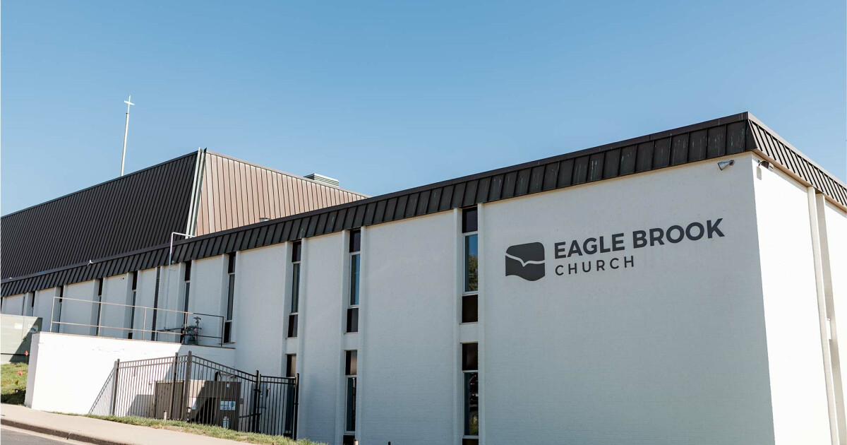 Eagle Brook Church in Maplewood, MN