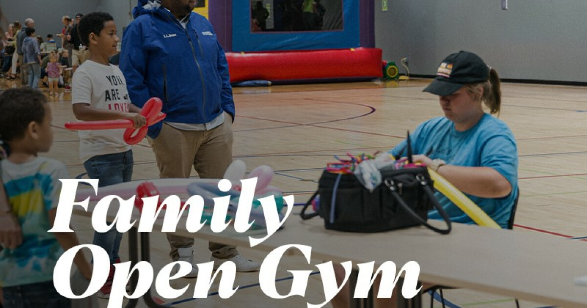We know it's cold outside, so we're bringing the fun inside for Family Open Gym! There will be inflatables, caricatures, a balloon artist, and basketball courts will be open, but the best part is it's all FREE! So mark your calendar for Friday...