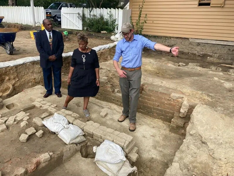Experts link graves to one of nation's oldest Black churches
