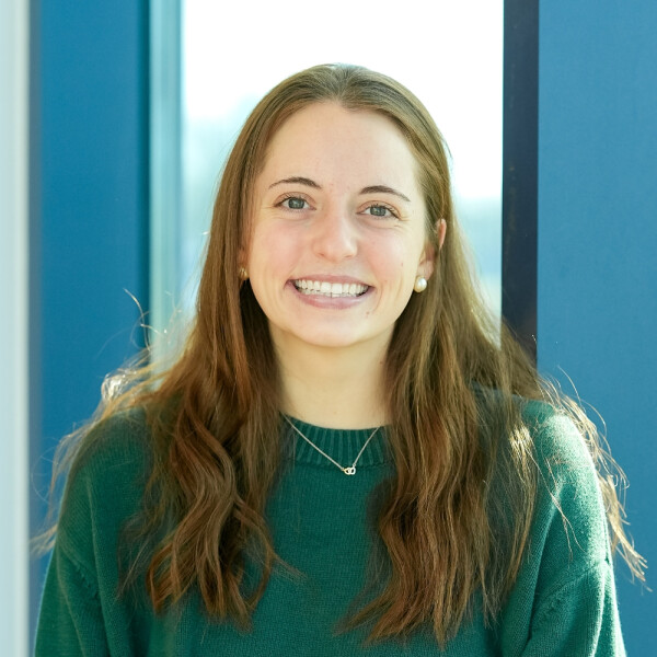 Ellie Bodnar, Communication and Office Administrator