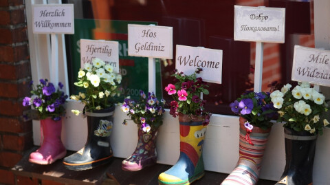 Welcome Signs