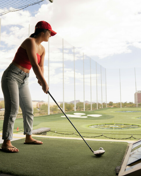 Singles Hangout: Hole-in-Fun (Driving Range)