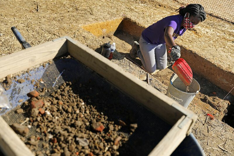 Burial Remains Uncovered at First Baptist Church Site in Colonial Williamsburg