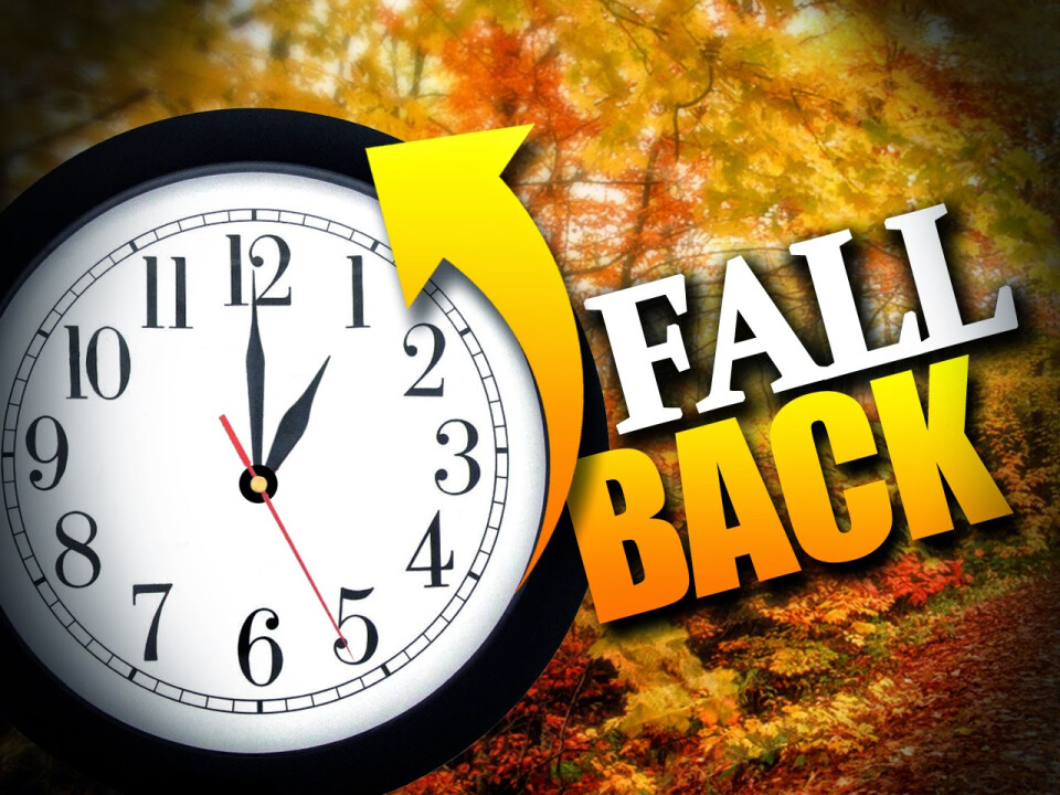 Daylight Savings Time Ends (Fall Back)