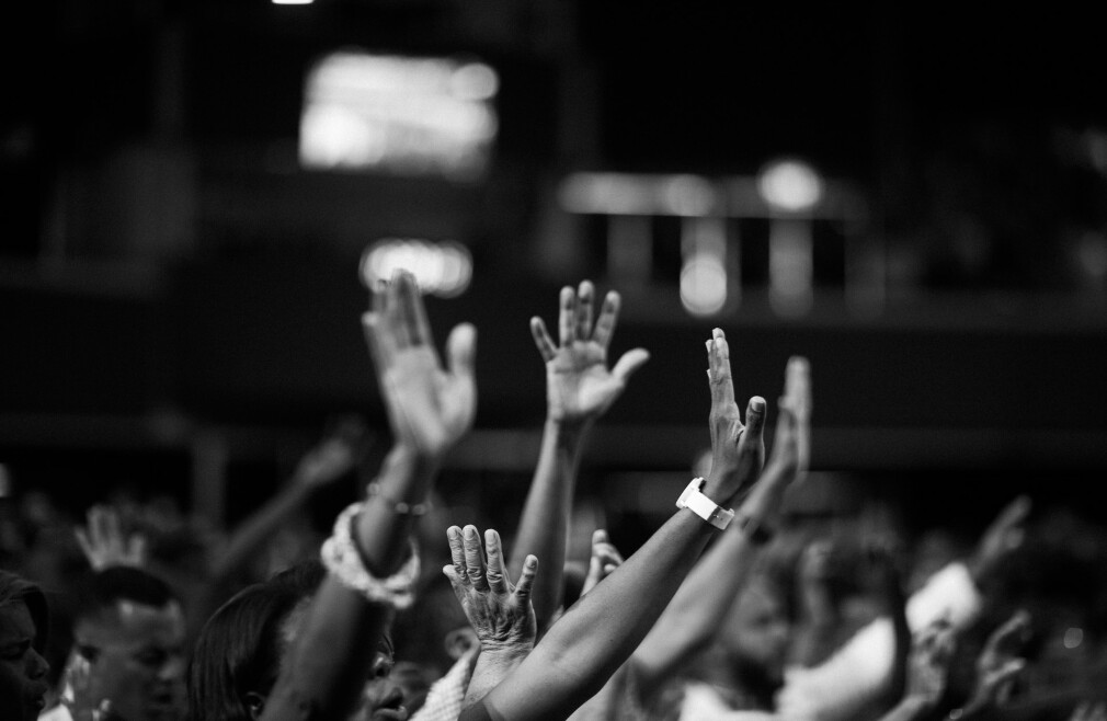 "In HIS Presence" Weekly Prayer Night