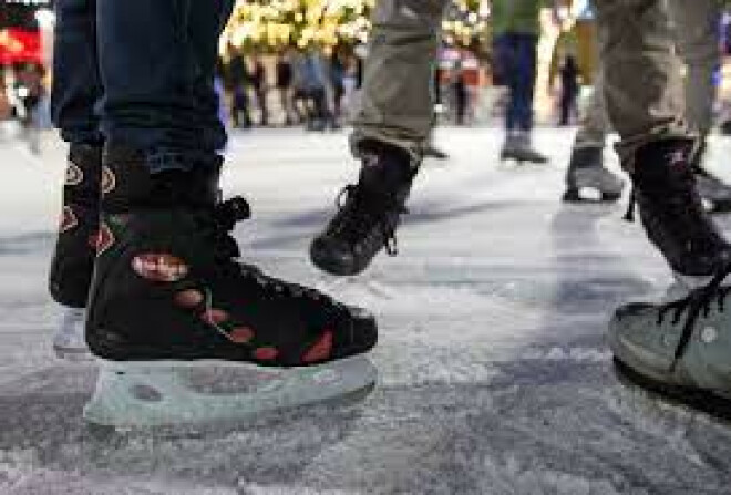 Youth Ministry: Ice Skating Event
