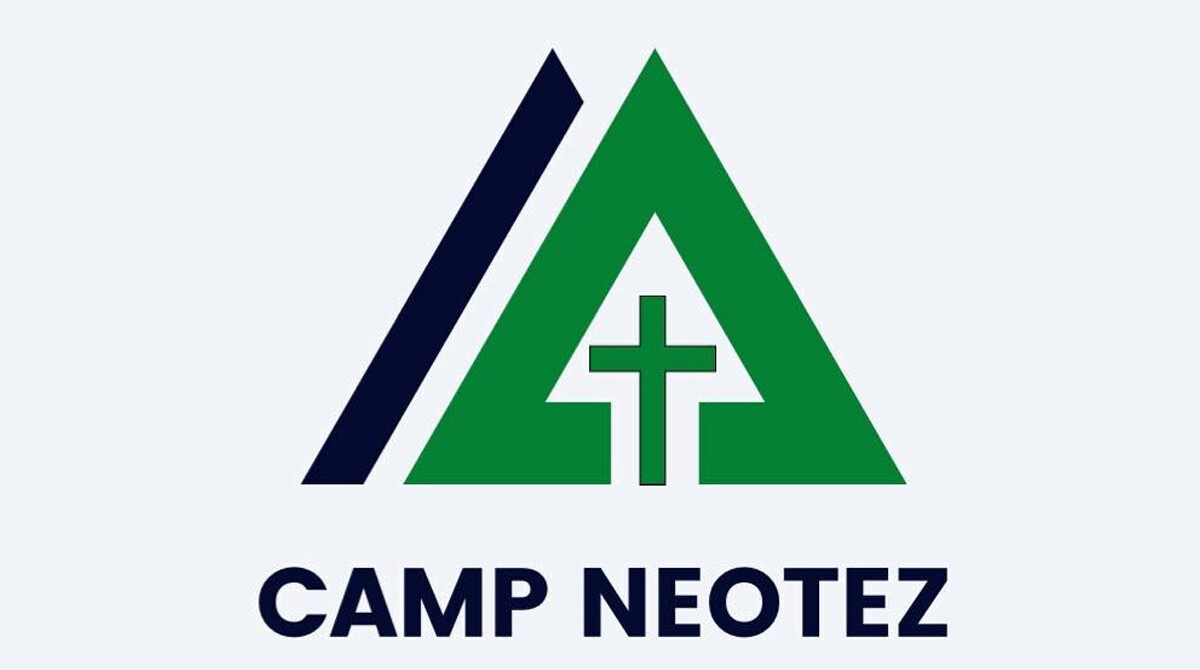 High School Camp at Ne-o-Tez