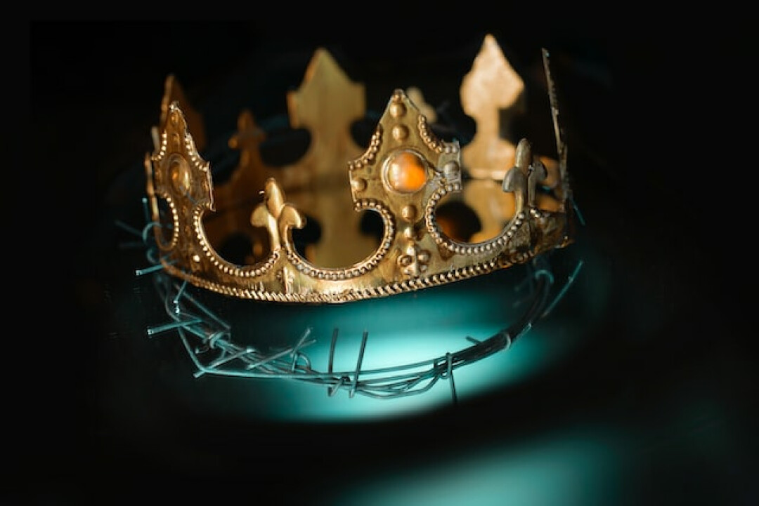 jesus king crown