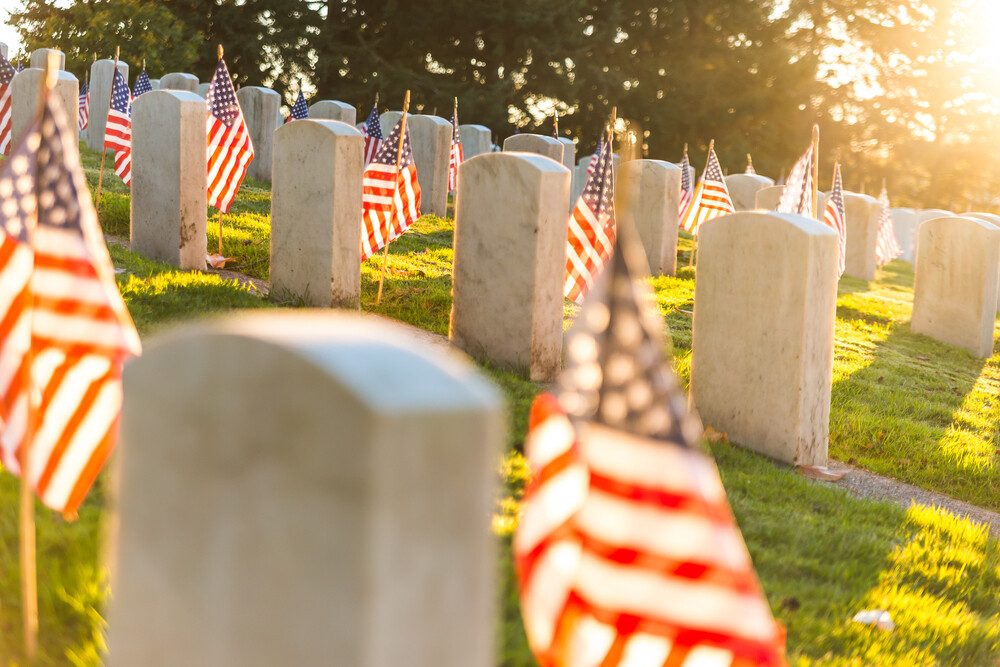 American-flags-lining-national-cemetery-memorial-weekend