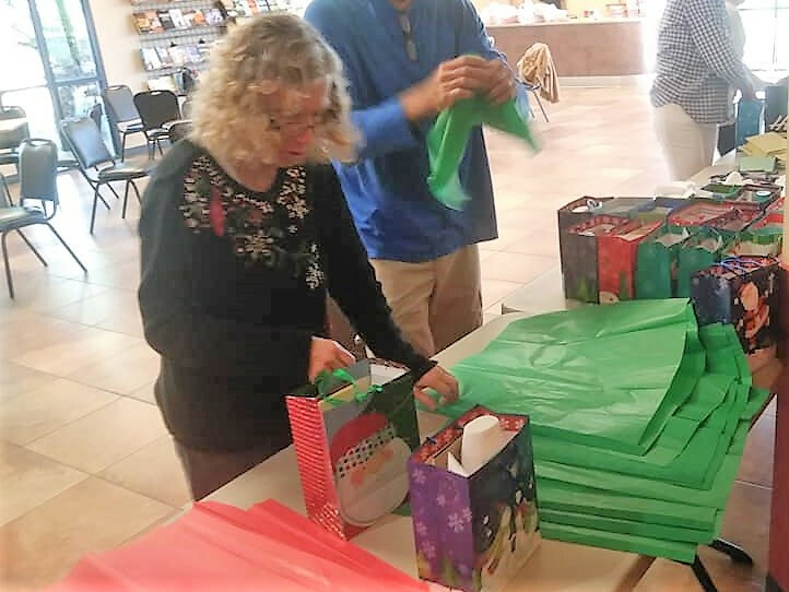 2018 NH gifts 6 2018 NH gifts 6