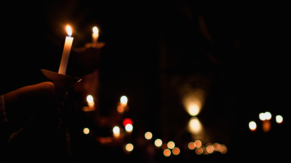 Christmas Eve Candlelit Service