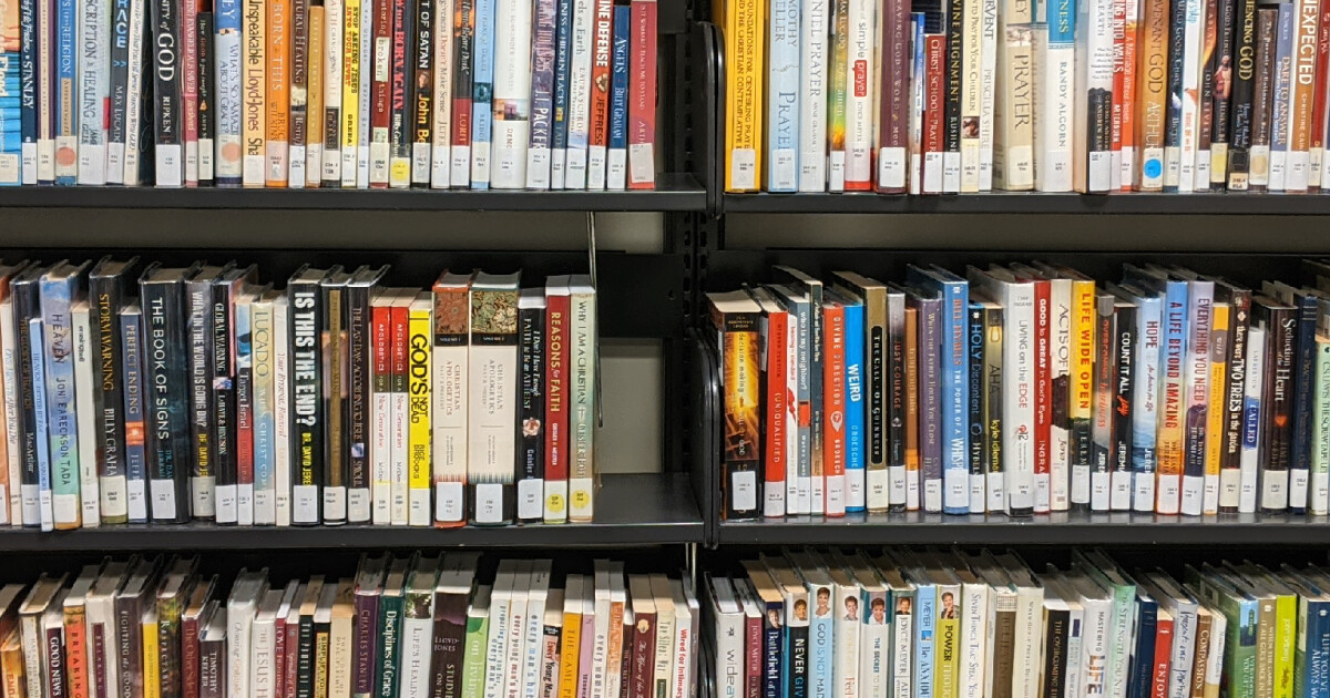 Chapel Library Williamsburg Community Chapel