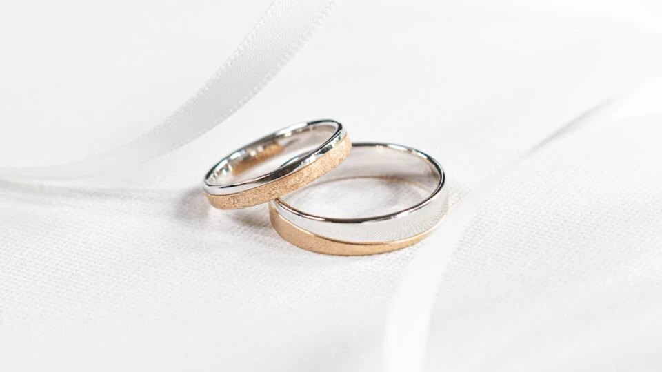 Hold: Thompson Vow Renewal 