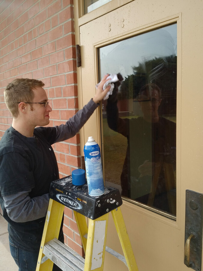 Cleaning windows 7