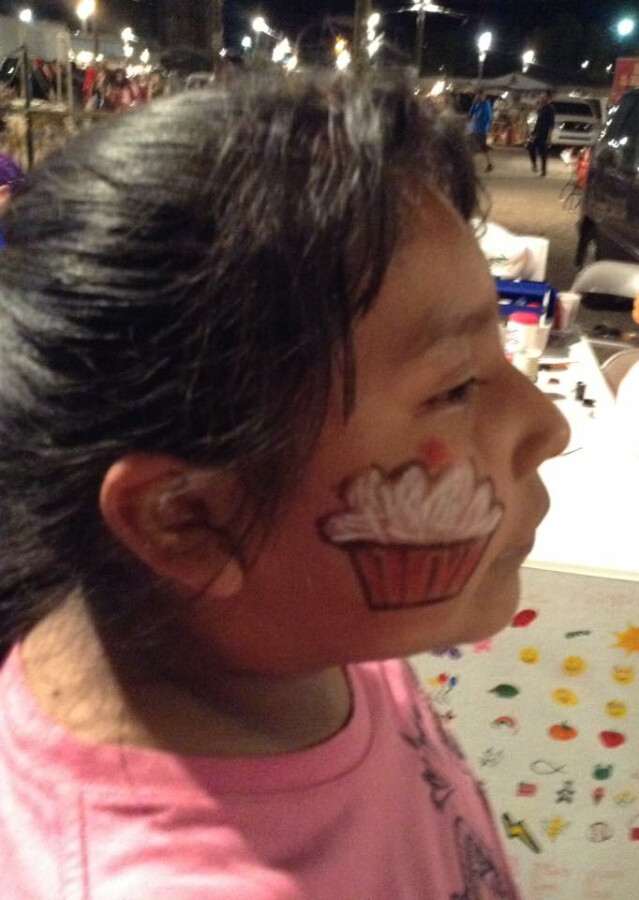 Face model - cupcake Face model - cupcake