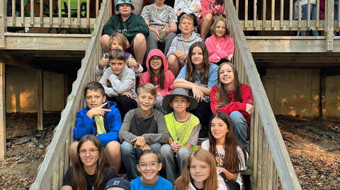 6th grade goes to camp