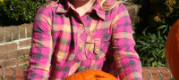 2011-10.StD.Pumpkin-Carve.62.Madelyn