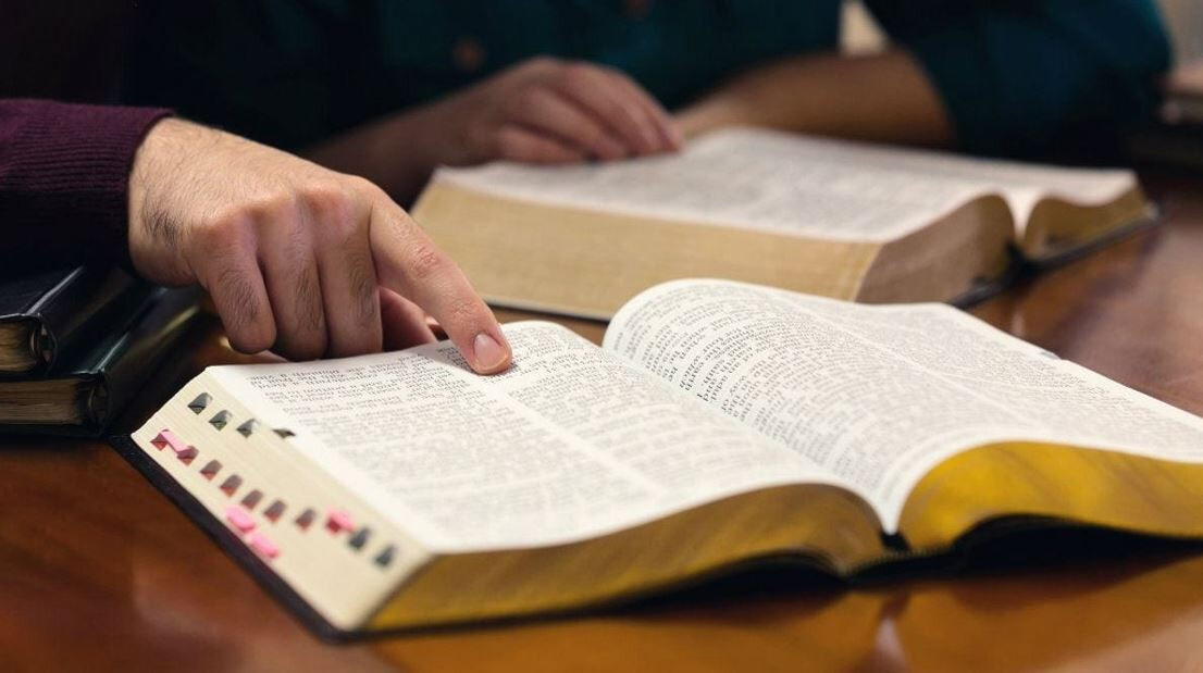 Thursday Adult Bible Study Group 7:00 - 8:30 pm