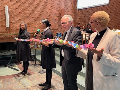 members of the Baltimore Washington Conference holding the Prayer Chain