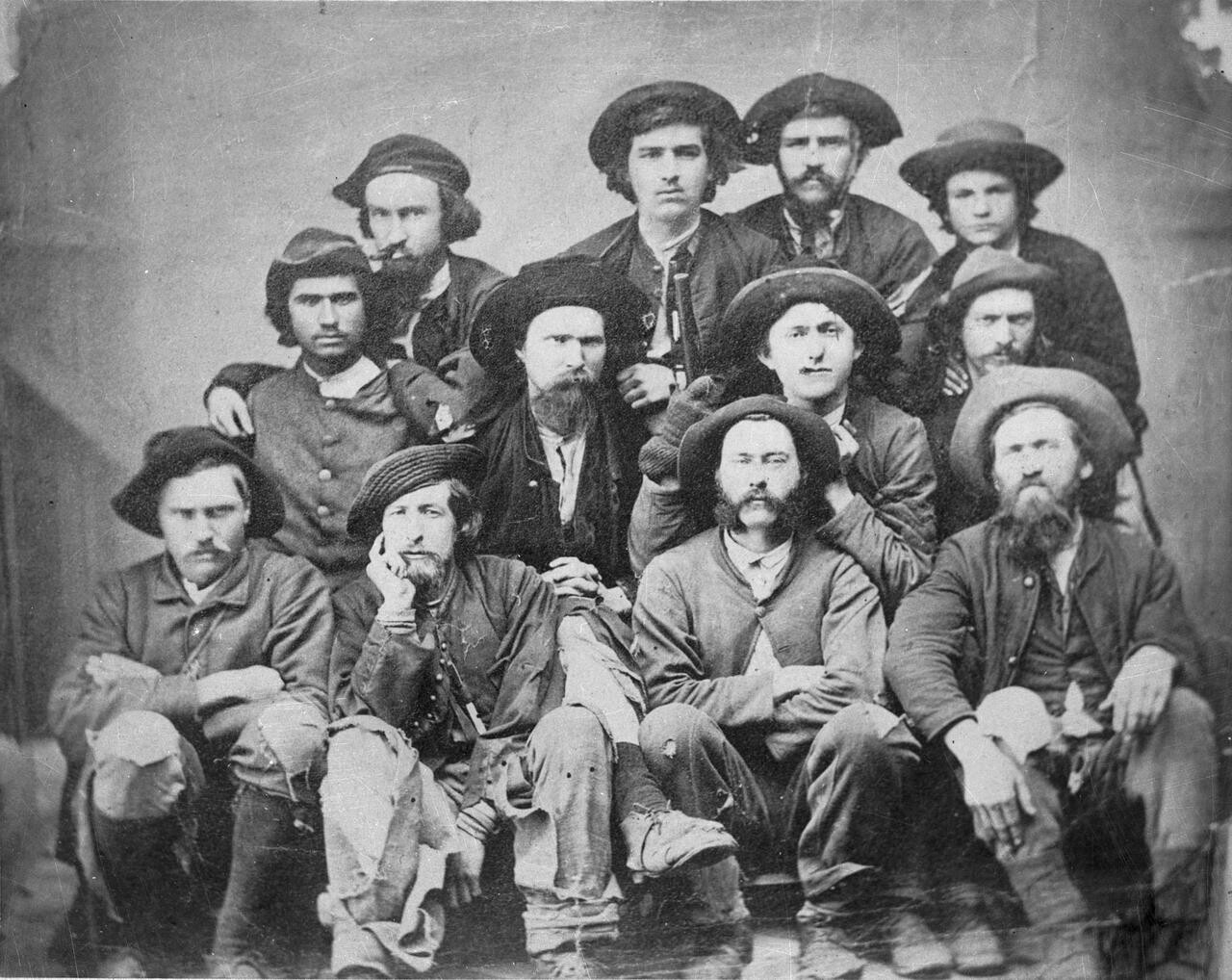 Union officers in Knoxville after escaping confederate prison in 1865